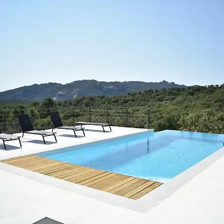 Magnifique Neuve De 300 M2, Vue Sur Mer, Piscine, Spa, Sauna, Salle De Sport Porto Vecchio
